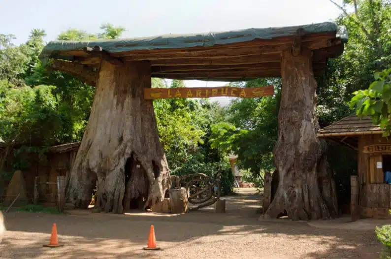 Entrada La Aripuca en Puerto Iguazú, Argentina