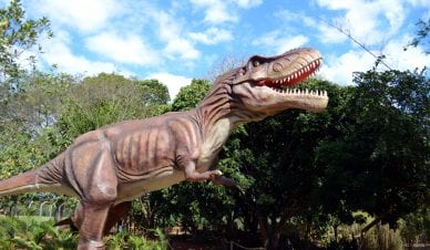 T-Rex no Vale dos Dinossauros em Foz do Iguaçu